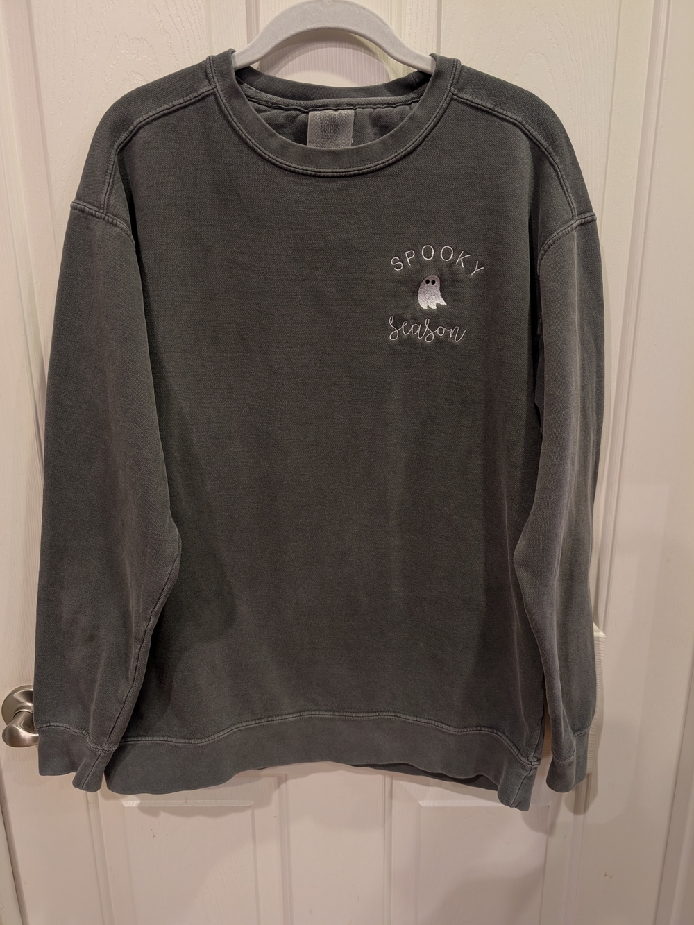 Comfort Colors Gray Ghost Embroidered Sweatshirt